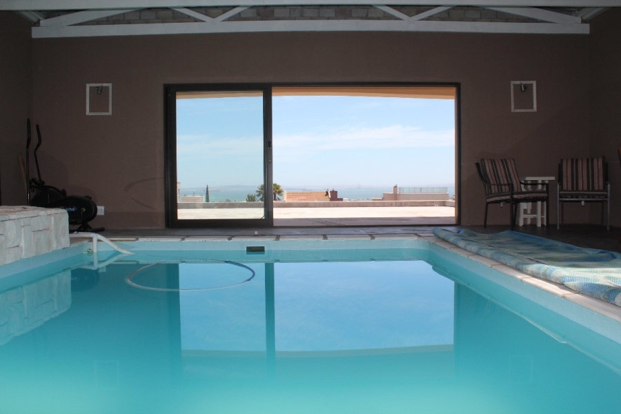 4 Bedroom Property for Sale in Myburgh Park Western Cape